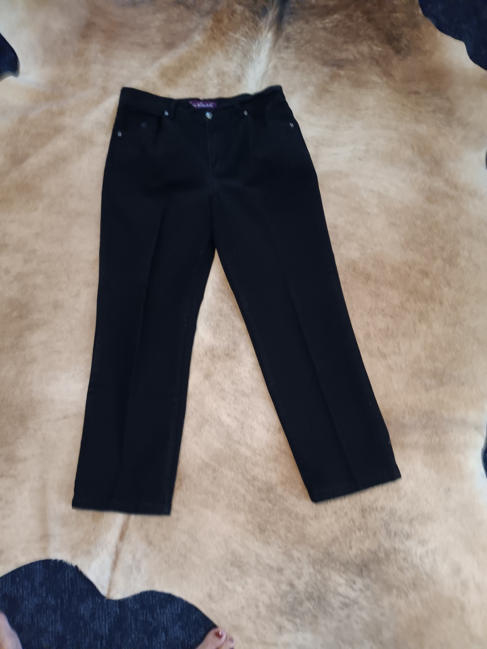 Gloria Vanderbilt Black Straight-Leg Women's Jeans